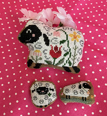 Mommy and Cubs Series - Sheep Mommy and Cubs Series - Sheep