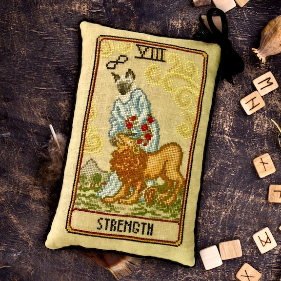 Cat Tarot VIII: Strength